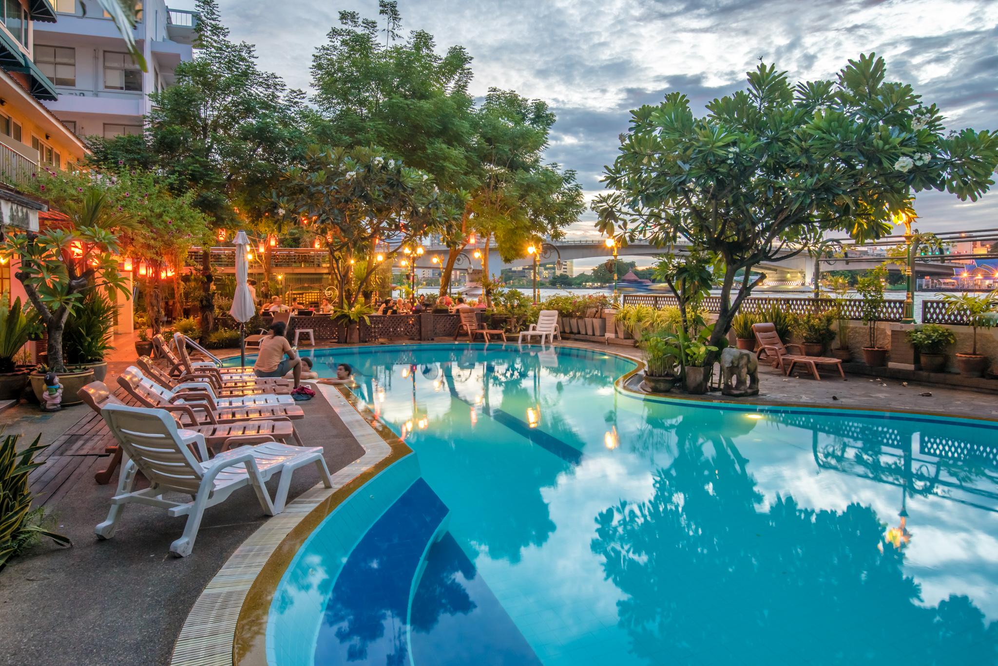 New Siam Riverside Bangkok Exterior foto